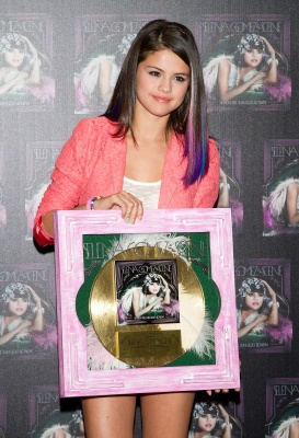 goddessgomez_0034.jpg