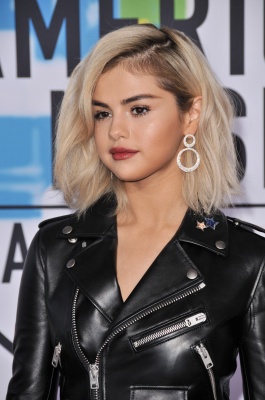 goddessgomez_0231.jpg