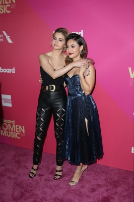goddessgomez_0018.jpg