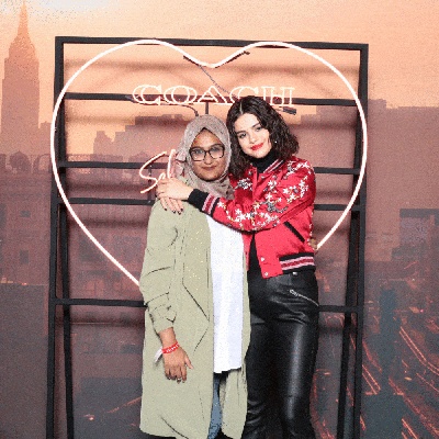goddessgomez_0702.gif
