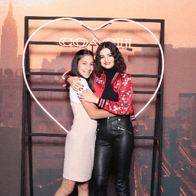 goddessgomez_0909.gif