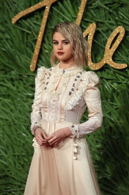 goddessgomez_0008.jpg
