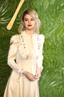 goddessgomez_0107.jpg
