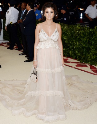 goddessgomez_0027.jpg