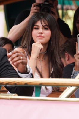 goddessgomez_0073.jpg