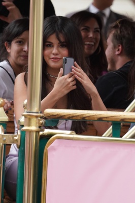 goddessgomez_0074.jpg