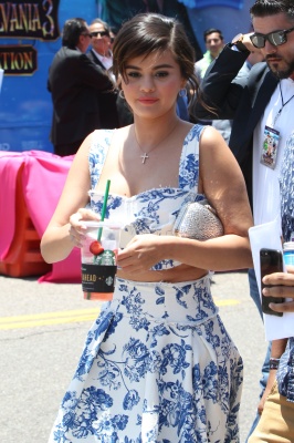 goddessgomez_0046.jpg