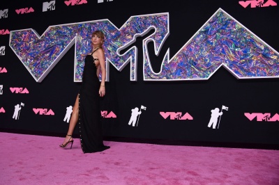 taylor_0064.jpg