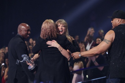 taylor_0701.jpg