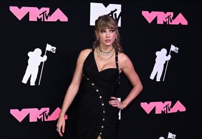 taylor_1007.jpg