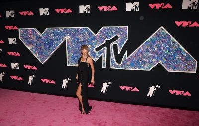 taylor_1008.jpg