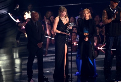 taylor_1074.jpg
