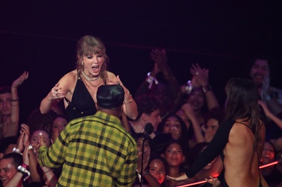 taylor_1082.jpg