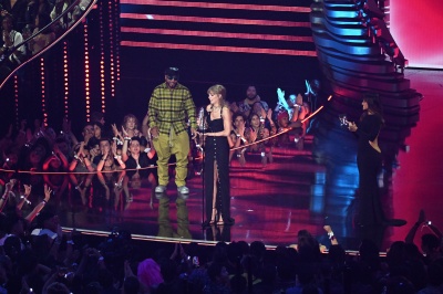 taylor_1083.jpg
