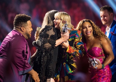 taylor_0257.jpg