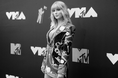 taylor_0456.jpg