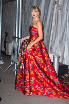 taylor_0012.jpg