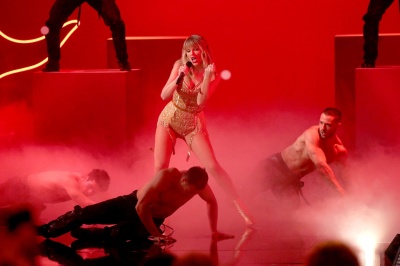 taylor_0203.jpg