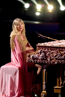 taylor_0219.jpg