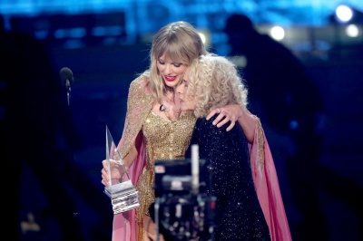 taylor_0250.jpg