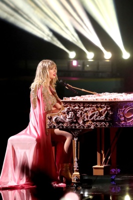 taylor_0294.jpg