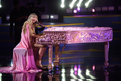 taylor_0320.jpg