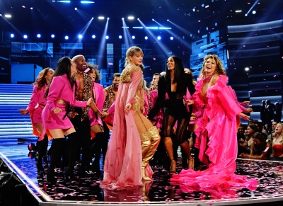 taylor_0700.jpg