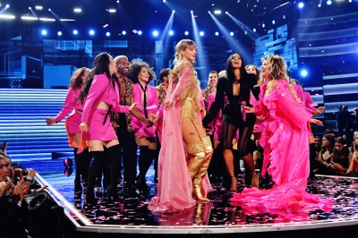taylor_0701.jpg