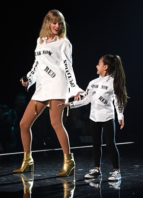 taylor_0833.jpg