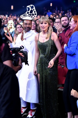 taylor_0880.jpg