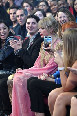 taylor_0903.jpg