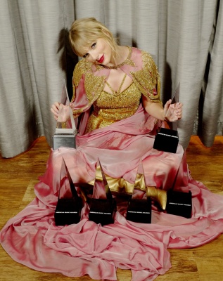 taylor_0919.jpg