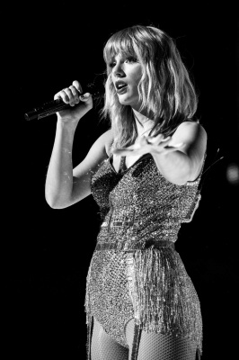 taylor_1123.jpg