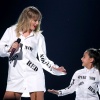 Filename=taylor_0213.jpg
Filesize=700KiB
Dimensions=2048x1366
Date added=May 01, 2025 taylor_0213.jpg