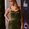Filename=taylor_0464.jpg
Filesize=1452KiB
Dimensions=2677x3600
Date added=May 01, 2025 taylor_0464.jpg