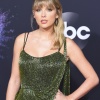 Filename=taylor_0483.jpg
Filesize=1507KiB
Dimensions=3100x4000
Date added=May 01, 2025 taylor_0483.jpg