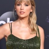 Filename=taylor_1003.jpg
Filesize=1454KiB
Dimensions=1475x2048
Date added=May 01, 2025 taylor_1003.jpg