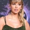 Filename=taylor_1006.jpg
Filesize=1451KiB
Dimensions=1463x2048
Date added=May 01, 2025 taylor_1006.jpg