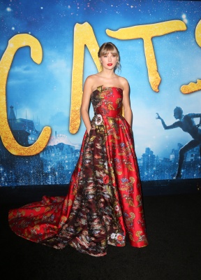 taylor_0350.jpg