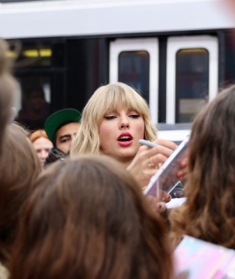 taylor_0004.jpg
