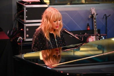 taylor_0005.jpg