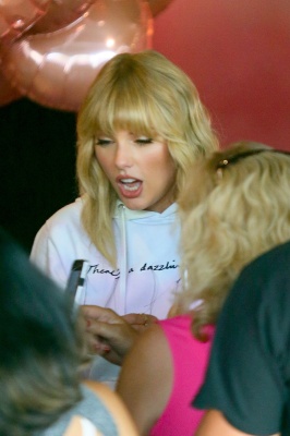 taylor_0010.jpg