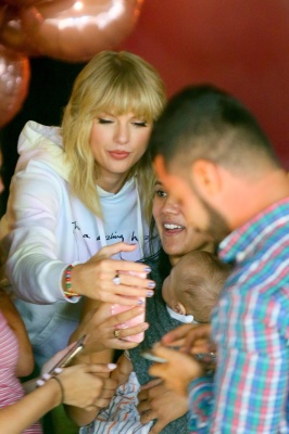 taylor_0012.jpg