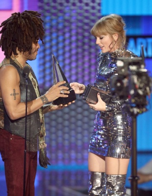 taylor_0064.jpg