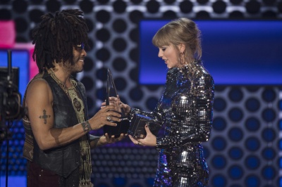 taylor_0156.jpg