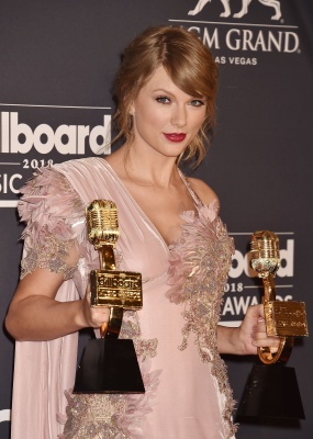 taylor_0741.jpg