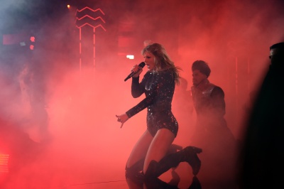 taylor_0122.jpg