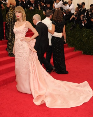 taylor_0222.jpg