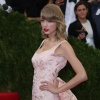 Filename=taylor_0075.jpg
Filesize=1115KiB
Dimensions=3840x5760
Date added=May 02, 2025 taylor_0075.jpg