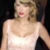 Filename=taylor_0214.jpg
Filesize=1320KiB
Dimensions=2835x4252
Date added=May 02, 2025 taylor_0214.jpg